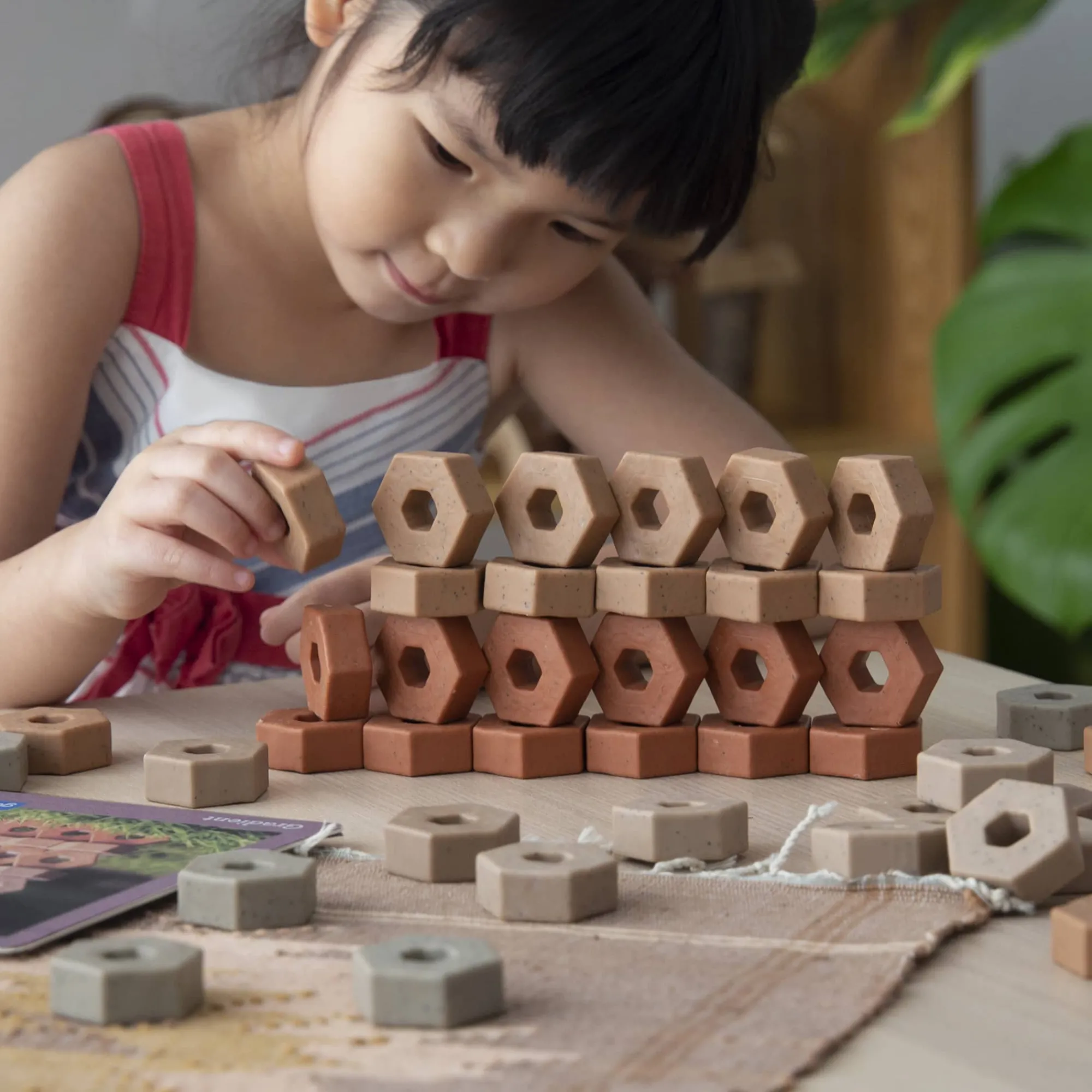 Guidecraft Little Pavers - 60 pc. set*Kids Kids' Outdoor Toys|Nature-Inspired Toys