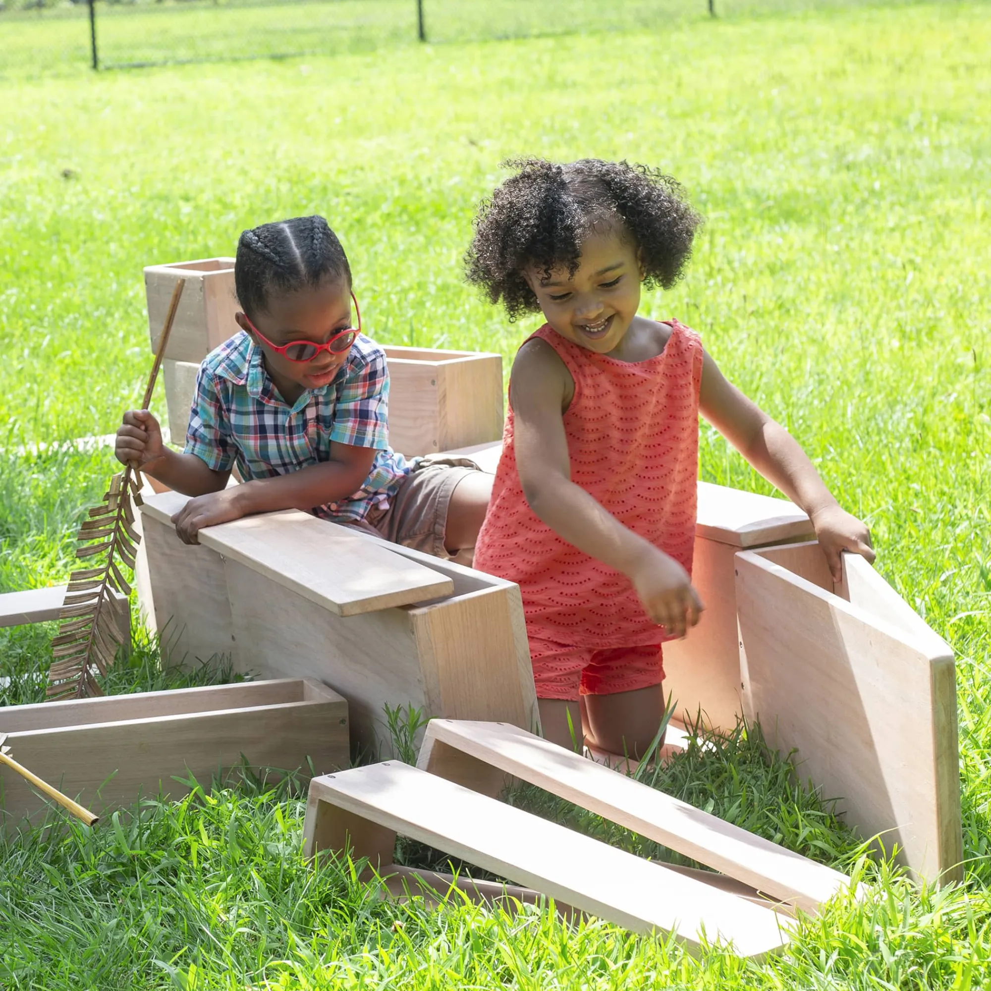 Guidecraft Outdoor Hollow Blocks - 25 pc. Set*Kids Kids' Outdoor Toys|Block Play