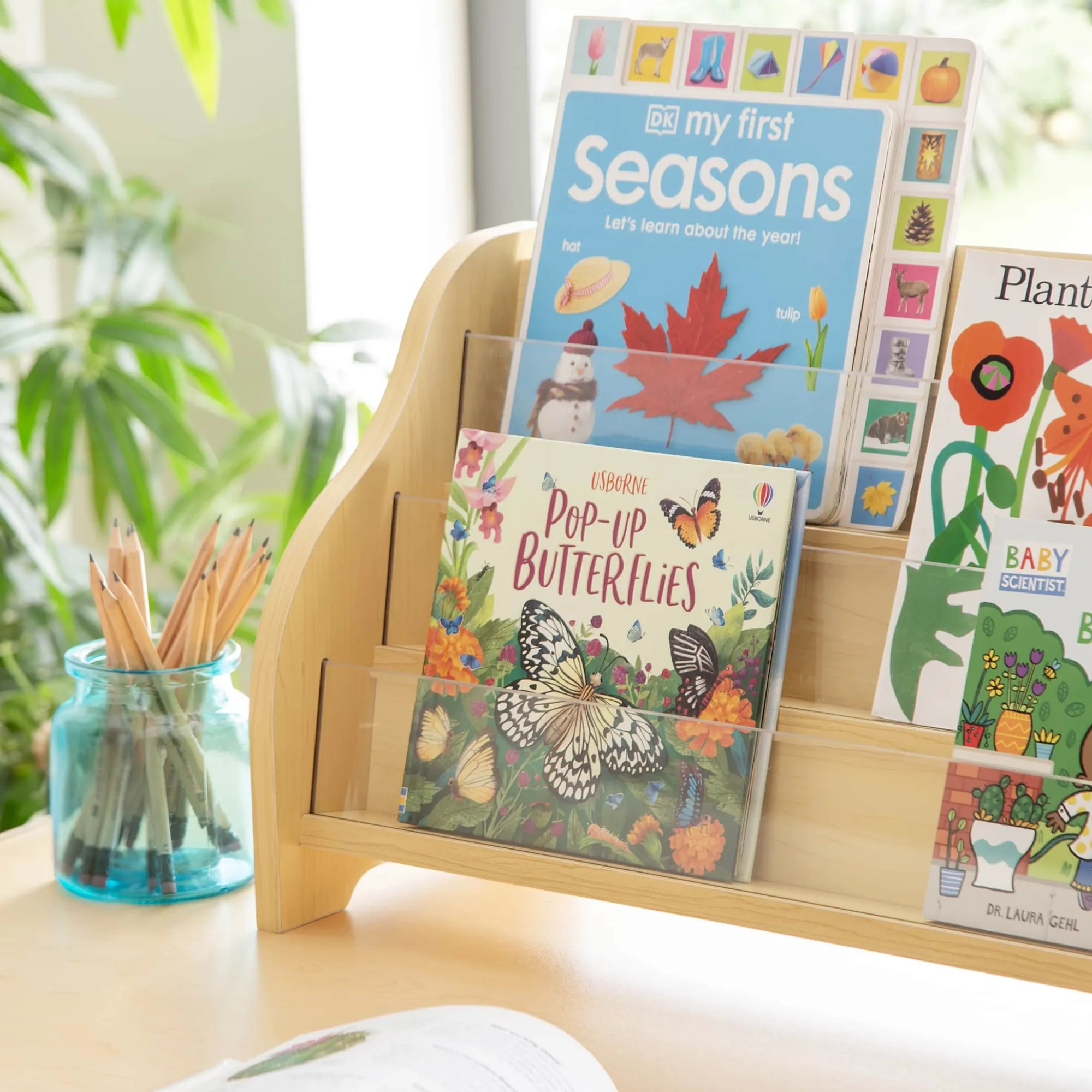 Guidecraft Tabletop Book Display* Classroom Furniture